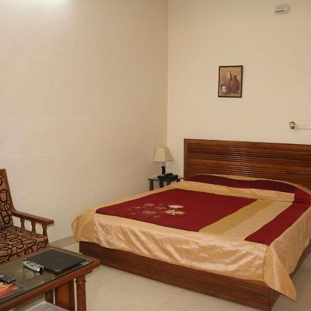 Chūru Hotel Shakti Palace מראה חיצוני תמונה
