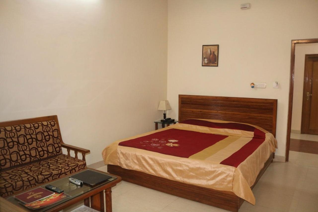 Chūru Hotel Shakti Palace מראה חיצוני תמונה