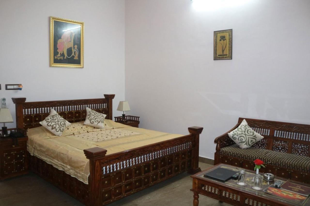 Chūru Hotel Shakti Palace מראה חיצוני תמונה