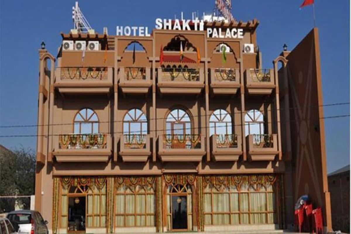 Chūru Hotel Shakti Palace מראה חיצוני תמונה