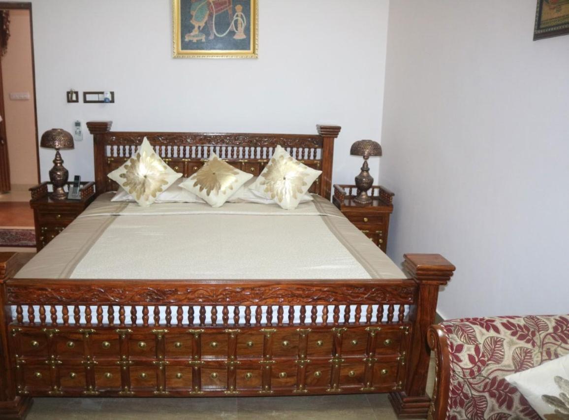 Chūru Hotel Shakti Palace מראה חיצוני תמונה