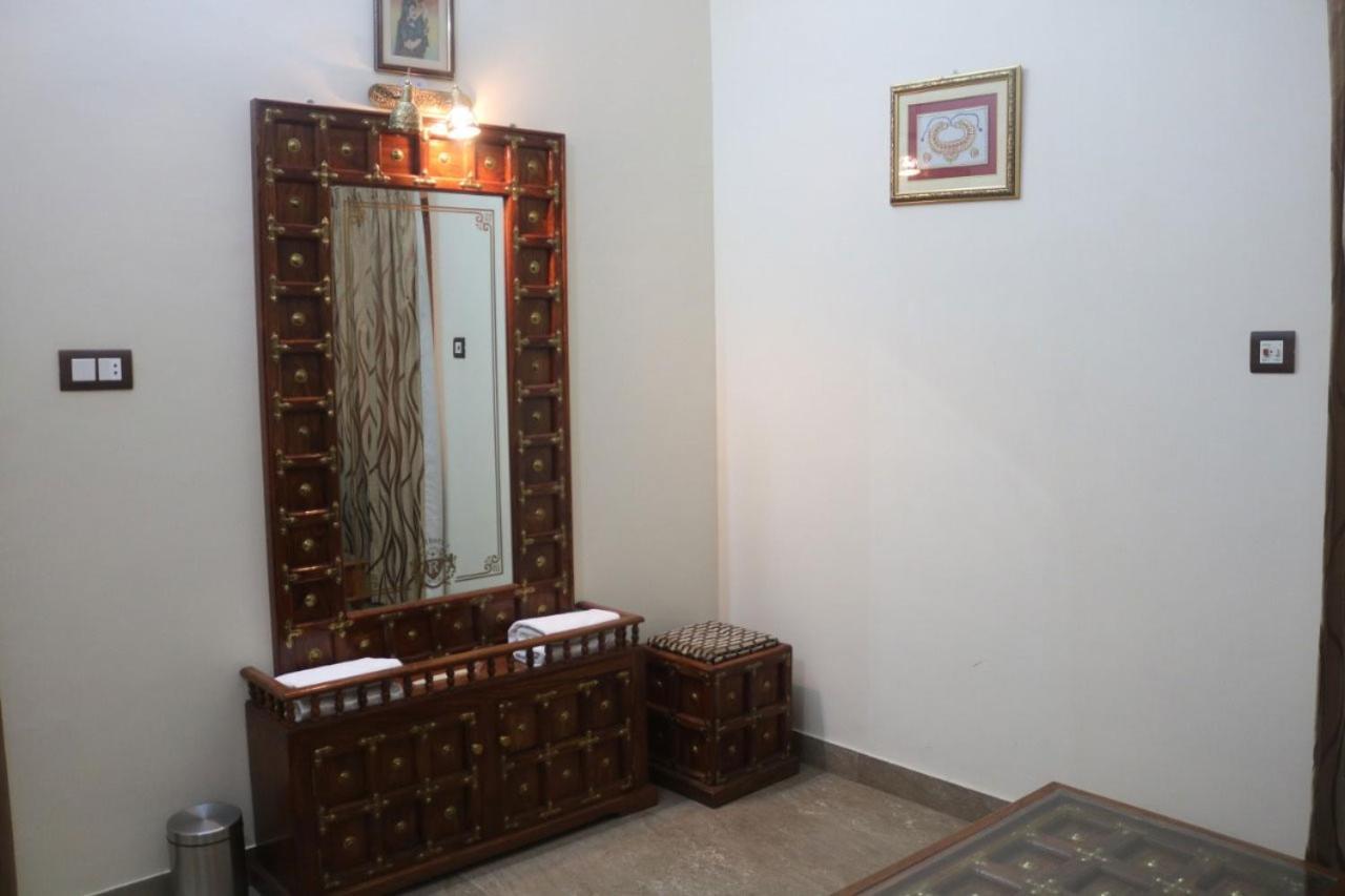 Chūru Hotel Shakti Palace מראה חיצוני תמונה